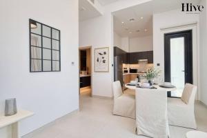 Dapur atau dapur kecil di 7 By Aurora 109 Jebel Ali