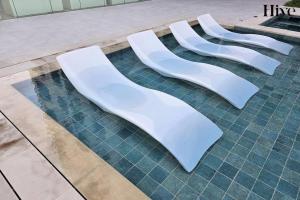 Kolam renang di atau di dekat 7 By Aurora 109 Jebel Ali
