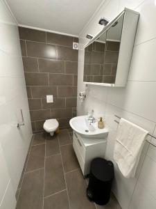 Koupelna v ubytování A-Rooms Serviced Accommodation in Mostar