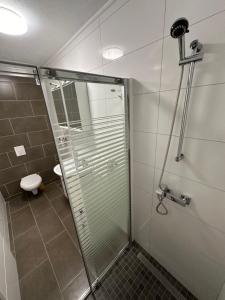Koupelna v ubytování A-Rooms Serviced Accommodation in Mostar