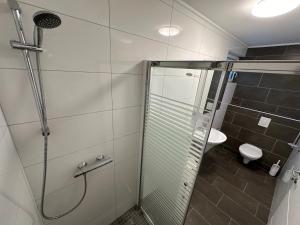 Koupelna v ubytování A-Rooms Serviced Accommodation in Mostar