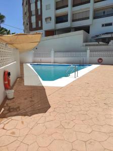 Πισίνα στο ή κοντά στο Apartamento Velimar a pie de playa