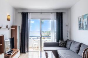Posezení v ubytování Oceanfront Paraiso Apt By Dream Homes Tenerife