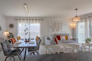 Χώρος καθιστικού στο Maison à 15 min du centre ville