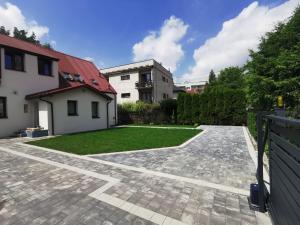 Budynek, w którym mieści się apartament