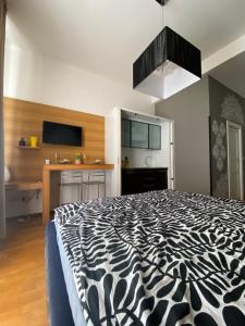 A kitchen or kitchenette at Golem