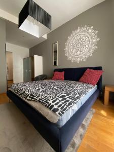 A bed or beds in a room at Golem