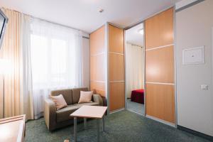 אזור ישיבה ב-Rixwell Viru Square Hotel