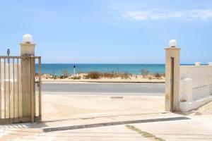 A general sea view or a sea view taken from the holiday home