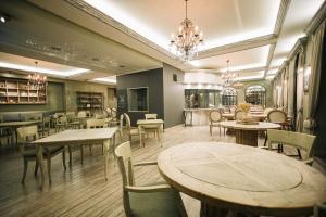אזור ישיבה ב-Rixwell Viru Square Hotel