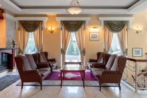 אזור ישיבה ב-Rixwell Viru Square Hotel