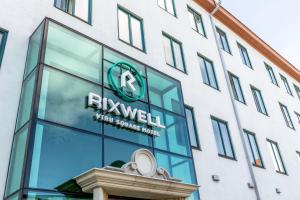 תעודה, פרס, שלט או מסמך אחר המוצג ב-Rixwell Viru Square Hotel