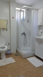 O baie la Apartman ROMA