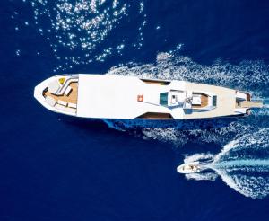 an overhead view of a boat in the water at Yalikavak Matilda Mega Yacth Hotel in Bodrum City