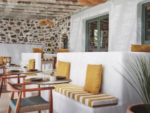 Posedenie v ubytovaní NUMO Mykonos Boutique Resort
