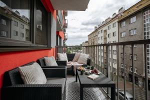 Balkón alebo terasa v ubytovaní Prague Days - Bright Apartment - Balcony - Private Parking