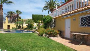 Bazén v ubytování 1. Meeresline Villa mit privat Pool nebo v jeho okolí