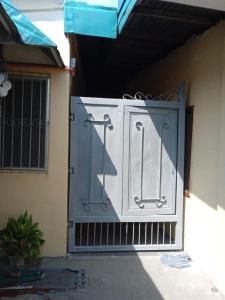 Fotografie z fotogalerie ubytování Go-Vitug Apartell, 2-8 pax, AC, Netflix, Parking v destinaci Olongapo