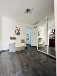 Fotografie z fotogalerie ubytování Hôtel Eden Cassis - centre-ville- piscine chauffée, jacuzzi et sauna - parking privé v destinaci Cassis