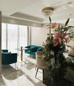 Montenegrina Hotel & SPA All-Inclusive的休息区