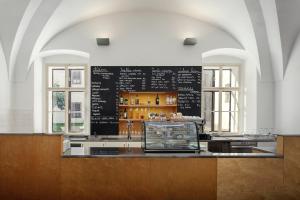 Lounge nebo bar v ubytování Dům Hostů Klášter Broumov