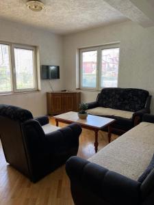Гостиная зона в Guest house Veljanoski +27 фотографий