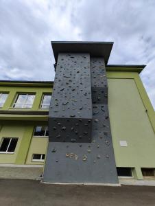 Budova, v ktorej sa apartmán nachádza