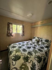 Camping La Tuque客房内的一张或多张床位