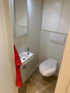 Ein Badezimmer in der Unterkunft Superbe appartement digue vue mer