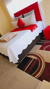 Uma cama ou camas num quarto em Goodlife guest house in klerksdorp