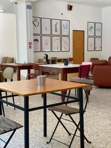 Posezení v ubytování Meet Hostel Cervia
