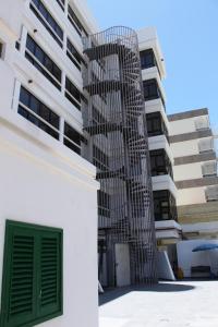The building in which az apartmanhoteleket is located