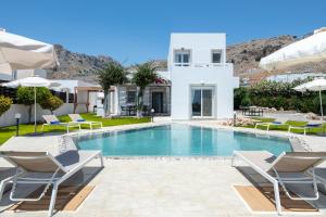 Swimmingpoolen hos eller tæt på Villa Melodia, 4 Bedroom Villa with Private Pool