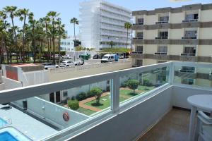 The swimming pool at or close to Apartamentos Fayna