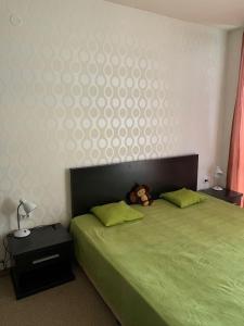 Postel nebo postele na pokoji v ubytování Комфорт