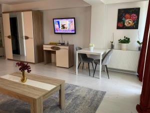 TV/trung tâm giải trí tại Air Residence 1