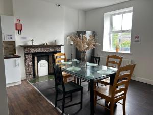 Кухня или кухненски бокс в Sarsfields Communities