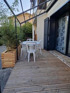Balkón nebo terasa v ubytování STUDIO 2 chez Fred et Val