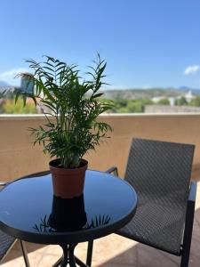 A balcony or terrace at Hotel Bojatours