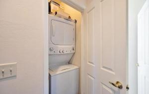 Mynd úr myndasafni af New The Grasshopper with Balcony, Heart of Sedona í Sedona