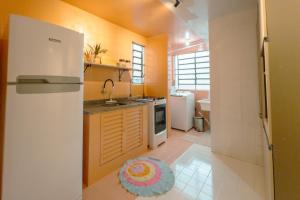 Kuchyň nebo kuchyňský kout v ubytování Apto Centro 3 QTS Ar Sensacional! MC51 + 22 fotografií