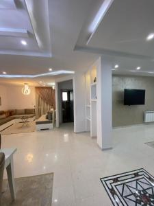 Μια τηλεόραση ή/και κέντρο ψυχαγωγίας στο Maison familiale Sousse