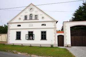 Budova, v ktorej sa vila nachádza