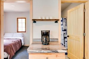 Imagen de la galería de Bearskin Lake Cabin Fish, Boat and Relax!, en Harshaw