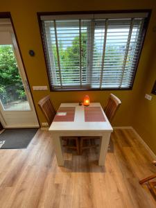 Afbeelding uit fotogalerij van Bed & Breakfast Danina in Sassenheim