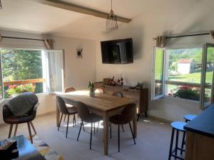 Afbeelding uit fotogalerij van Les champs étoilés in Castellet-lès-Sausses