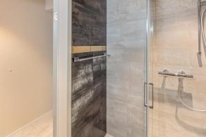 Hotel Rütli am Bahnhof Rüti ZH的一间浴室