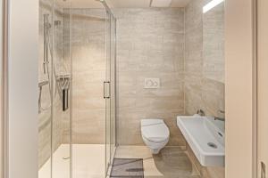 Hotel Rütli am Bahnhof Rüti ZH的一间浴室