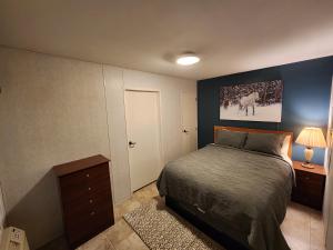 Postel nebo postele na pokoji v ubytování Circle R Motel