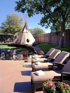 Gallery image of Nativo Lodge in Albuquerque